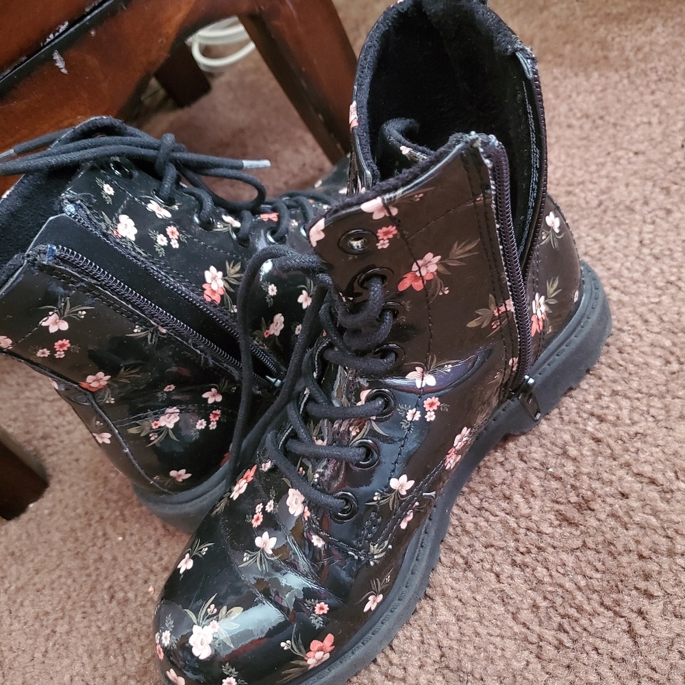 Little girl boots